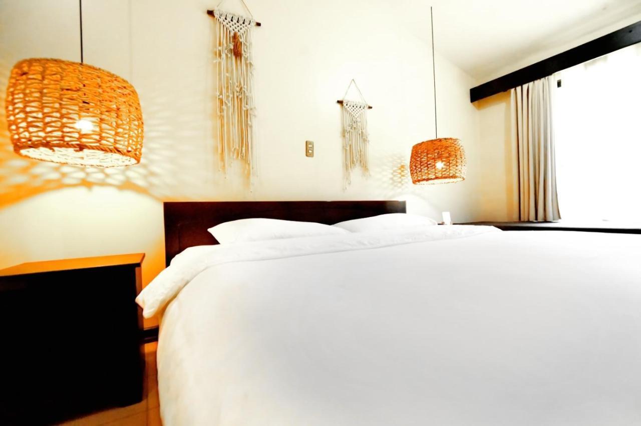Hotel Mango Airport Río Segundo Kültér fotó